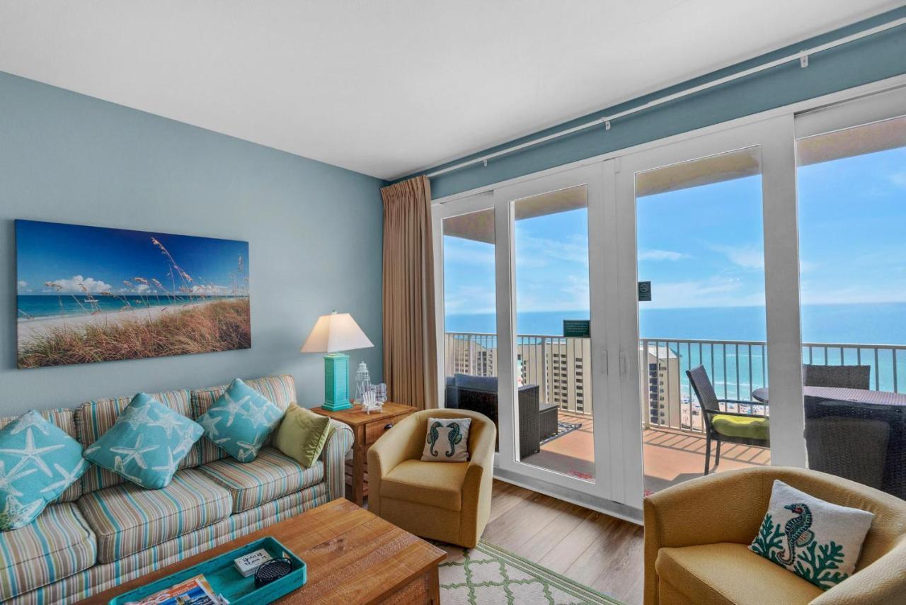 Laketown Wharf 1627 Holiday home *
