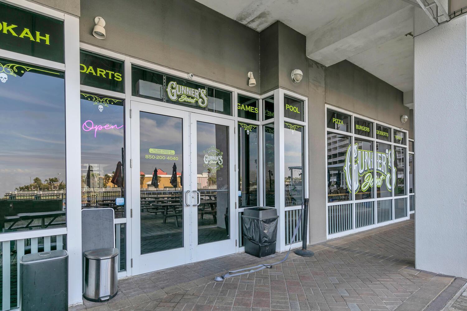 Laketown Wharf 1627